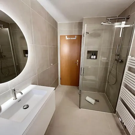 Pw38 3-zimmer Mit Terrasse - Lägenhet